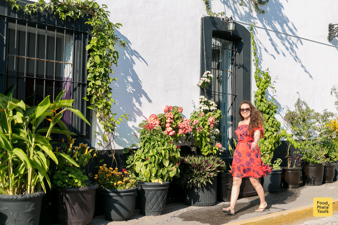 Female Solo Traveler on a Photo Shoot in Puerto Vallarta by Vallarta Food and Photo Tours